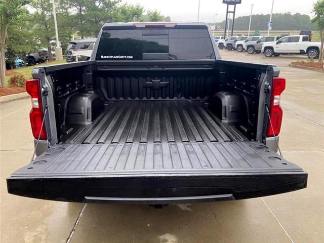 $33385 : 2019 Silverado 1500 RST Crew image 8