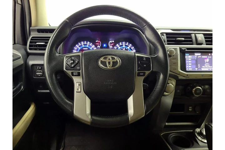 $28998 : Toyota 4Runner 2018 4x4 SR5 image 10