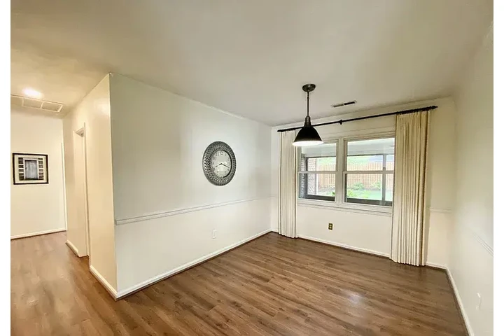 $1578 : HOUSE RENT AVAILABLE VIRGINIA image 2