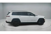 $24820 : Jeep Grand Cherokee L 2021 4 thumbnail