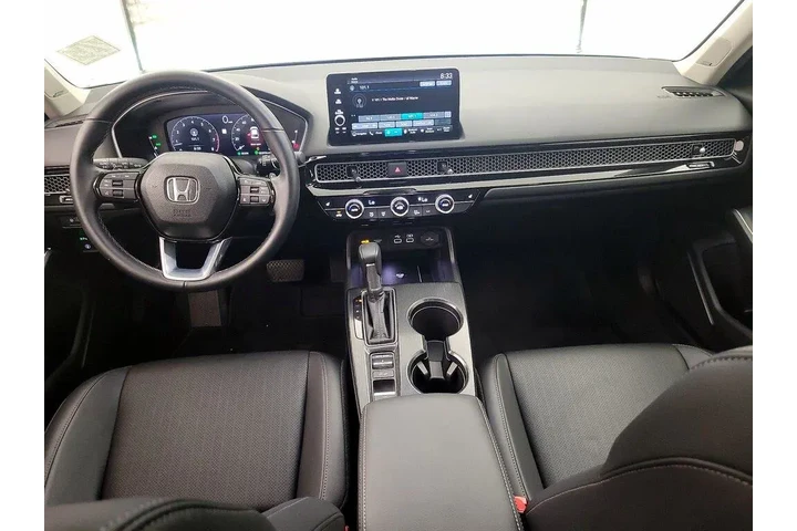 $29998 : Honda Civic 2024 Touring 4dr image 9