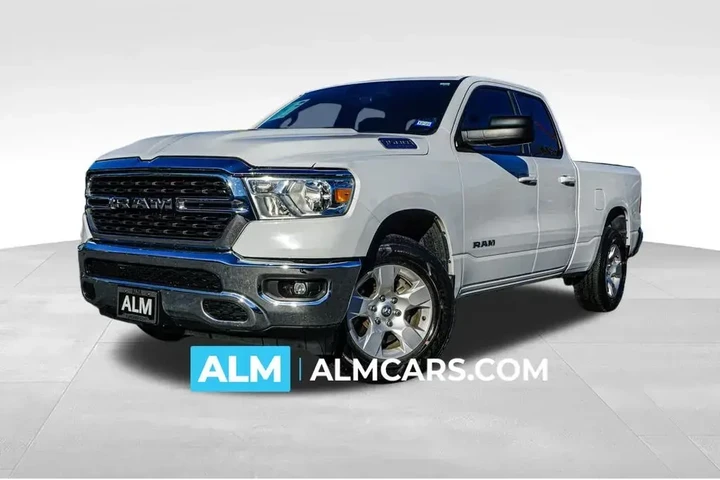 $29420 : Ram 1500 2022 4x4 Lone Star image 1