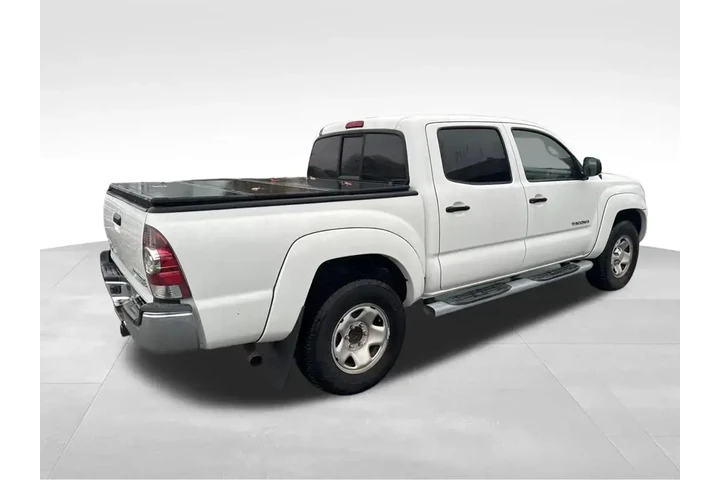 $10997 : Toyota Tacoma 2009 4x2 PreRu image 6