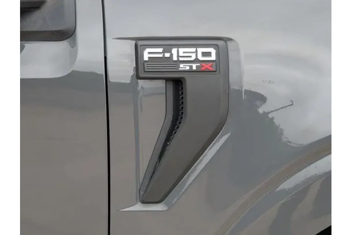 $27495 : Ford F-150 2021 4x2 XL 4dr S image 9