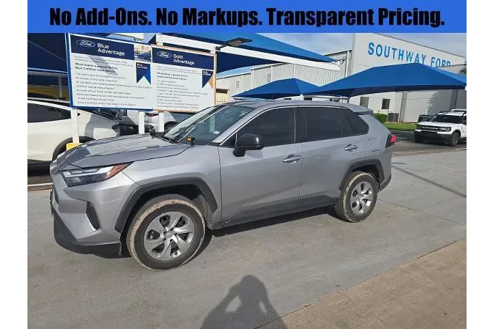 $26773 : Toyota RAV4 2023 LE 4dr SUV image 1