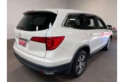 $21588 : Honda Pilot 2018 EX-L 4dr SU thumbnail