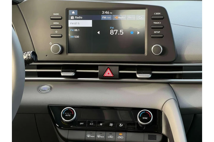 $22990 : Hyundai ELANTRA 2025 SEL Spo image 10