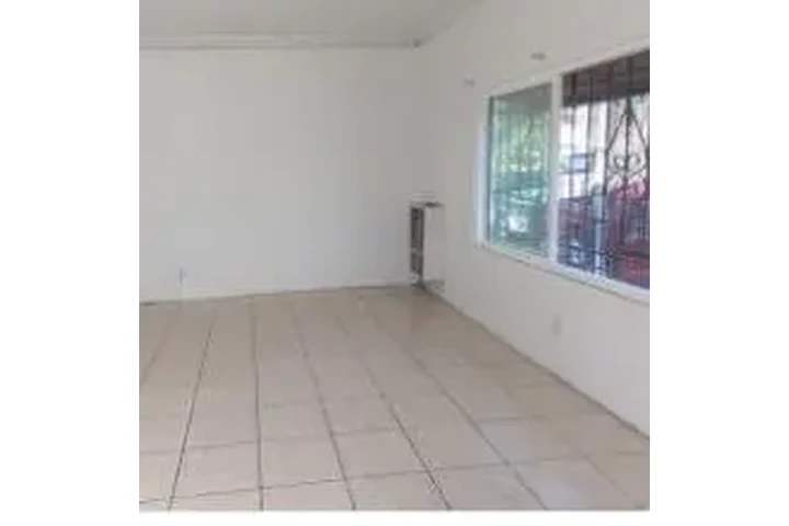 $1450 : RENTO APTO.  SENCILLO image 1