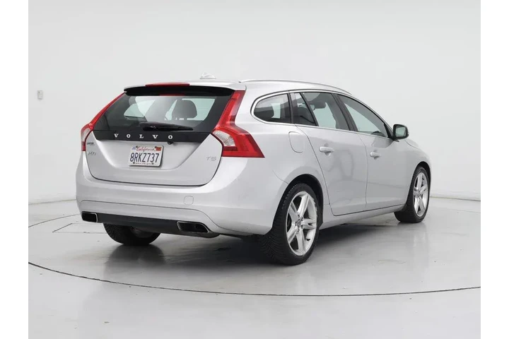 $13998 : Volvo V60 2016 T5 Drive-E Pr image 8