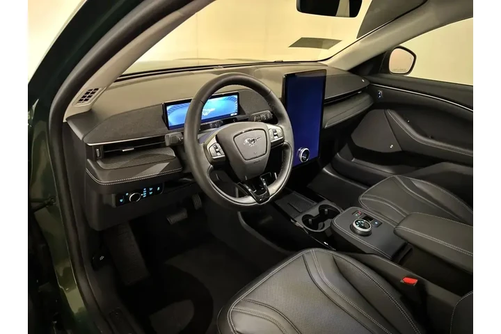 $32900 : Ford Mustang Mach-E 2024 Pre image 5