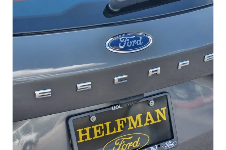 Ford Escape 2022 S 4dr SUV image 8