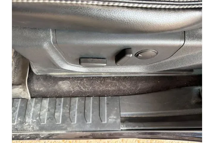 $27485 : Ford F-150 2019 4x4 Platinum image 10