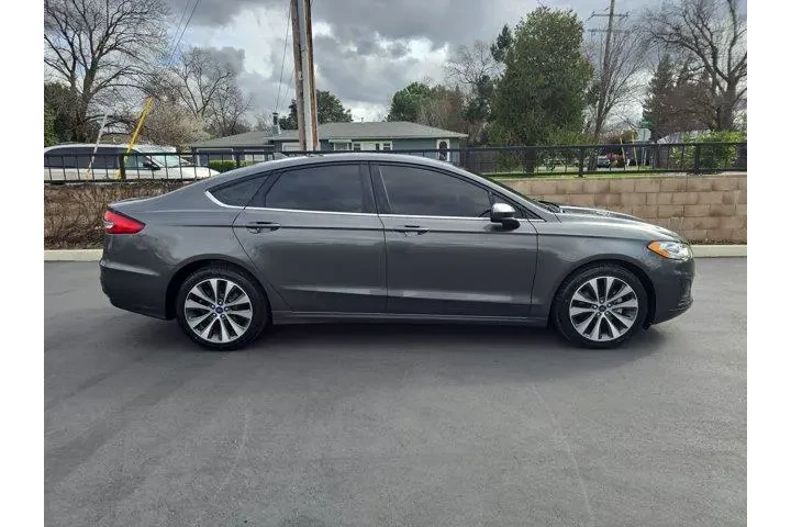 $13995 : Ford Fusion 2020 AWD SE 4dr image 3