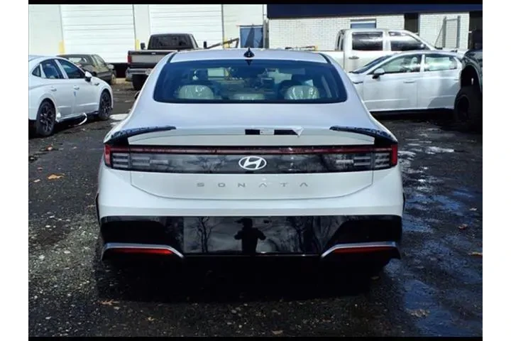 $30135 : Hyundai SONATA 2025 SEL 4dr image 5