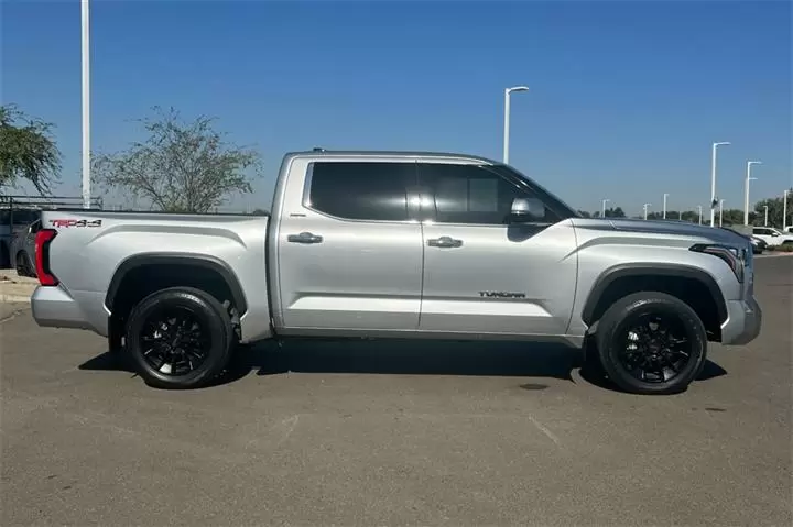 $43798 : Tundra Limited image 3