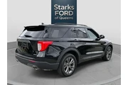 $31990 : Ford Explorer 2022 AWD XLT 4 thumbnail