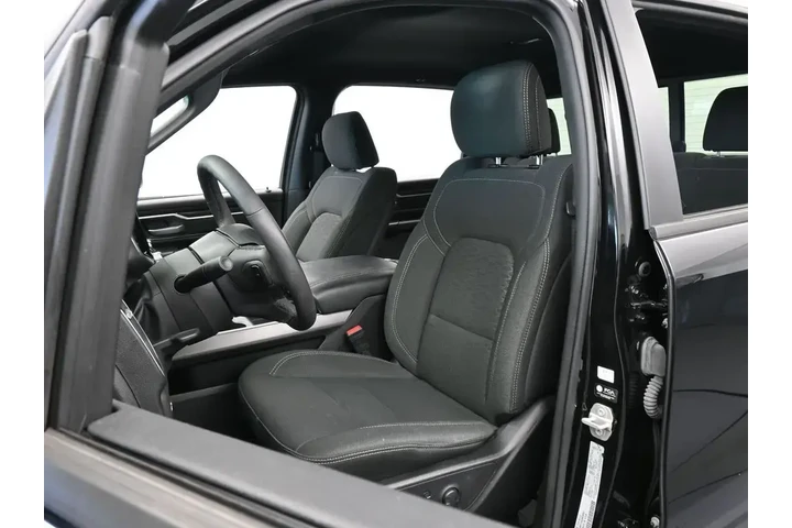 $35983 : Ram 1500 2025 4x4 Lone Star image 10