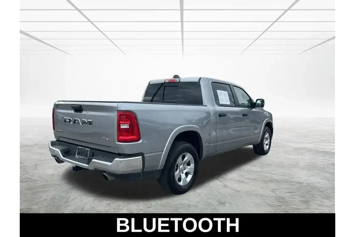 $33339 : Ram 1500 2025 4x4 Big Horn 4 image 5