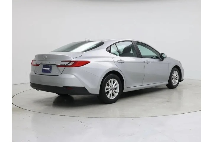 $25998 : Toyota Camry 2025 LE 4dr Sed image 8