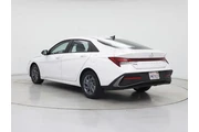 $20998 : Hyundai ELANTRA 2024 SEL 4dr thumbnail