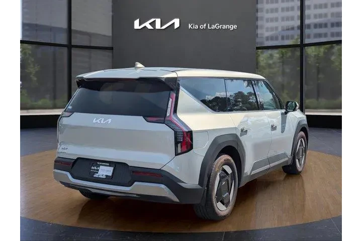 Kia EV9 2024 Light Long Rang image 5