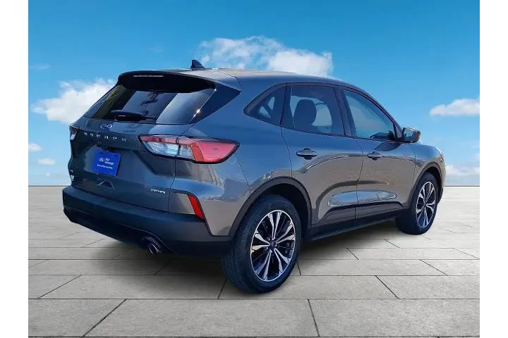 $18997 : Ford Escape 2022 AWD SE 4dr image 6