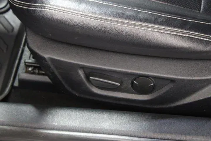 $22988 : Ford Mustang 2021 EcoBoost 2 image 7