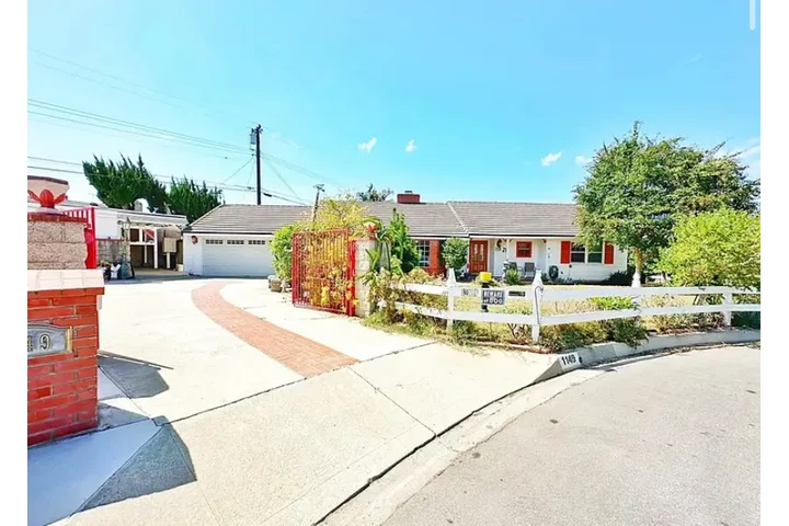 $2950 : 14,743-square-foot West Covin image 3