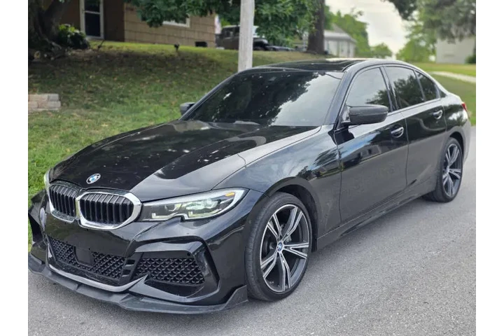 $19999 : 2019 BMW 3 Series 330i xDrive image 2