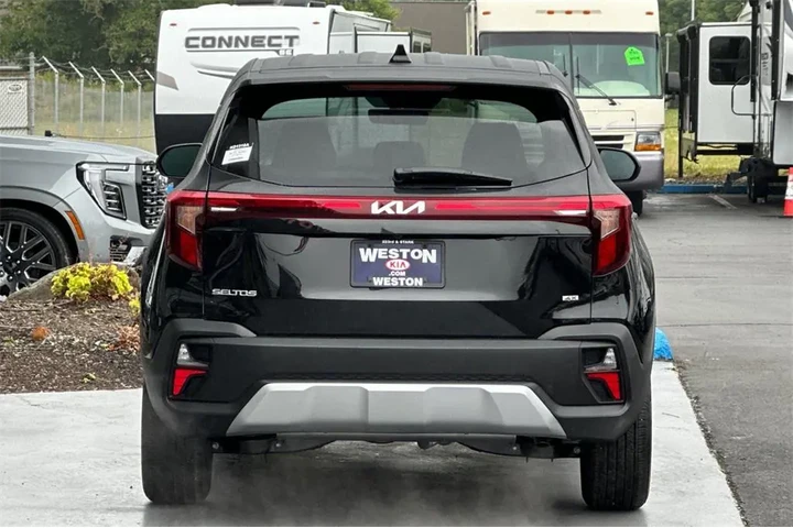 $24947 : Kia Seltos 2025 AWD LX 4dr S image 6