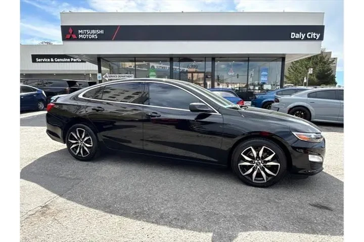 $17498 : Chevrolet Malibu 2022 RS 4dr image 1