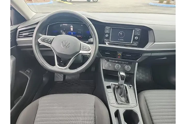 $16998 : Volkswagen Jetta 2024 S 4dr image 6