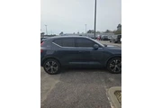$26384 : Volvo XC40 2022 AWD T5 Inscr thumbnail