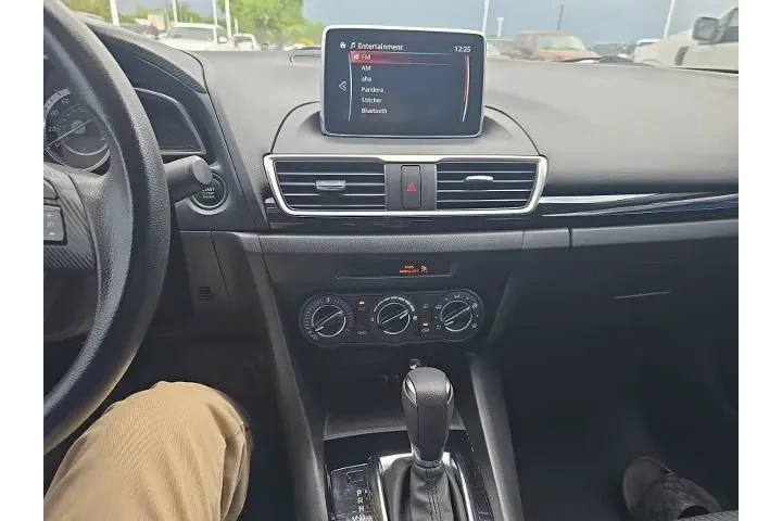 $9998 : Mazda Mazda3 2016 i Sport 4d image 5