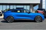 $39277 : Ford Mustang Mach-E 2025 AWD thumbnail