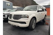 $12999 : Lincoln Navigator 2016 4x4 S thumbnail