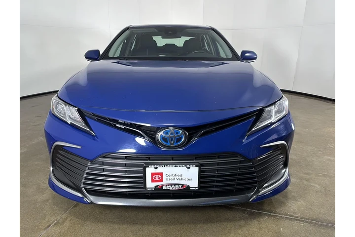 $23989 : Silver Certified 2024 Camry H image 6