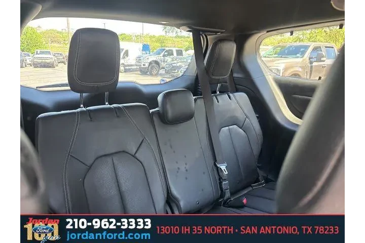 $18226 : Chrysler Pacifica 2020 Touri image 9