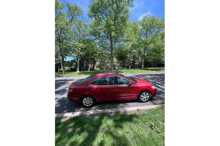 $7495 : Used 2010 Camry 4dr Sdn I4 Au image 5