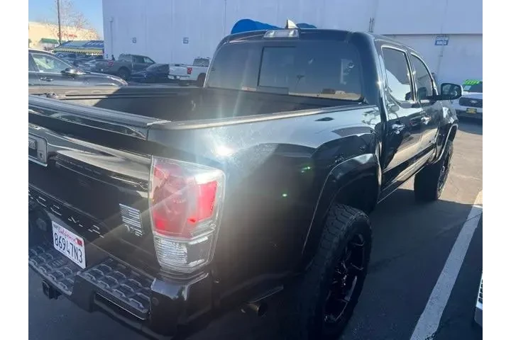 $38988 : Toyota Tacoma 2019 4x4 Limit image 7