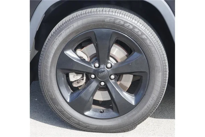 $15984 : 2019 Cherokee Altitude image 10