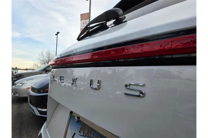 $36991 : Lexus NX 250 2023 Premium 4d image 9