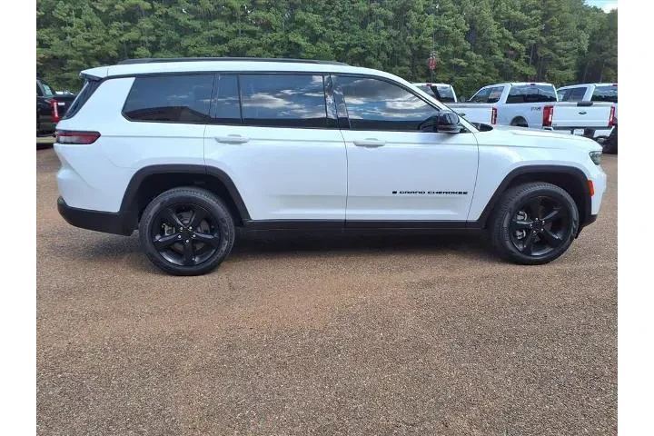$34999 : Jeep Grand Cherokee L 2024 4 image 7