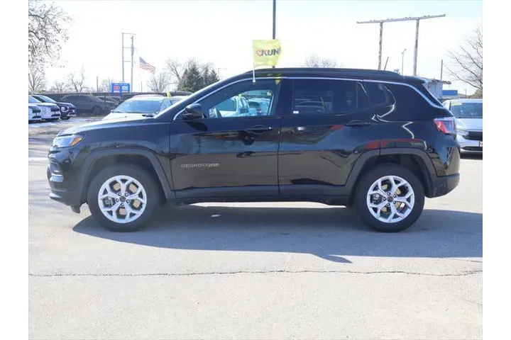 $21977 : Jeep Compass 2025 4x4 Latitu image 6