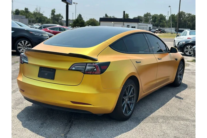 2022 TESLA MODEL 3 LONG RANGE image 9