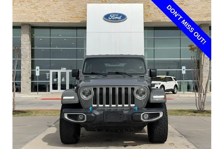 $27998 : Jeep Wrangler 2023 4x4 High image 2