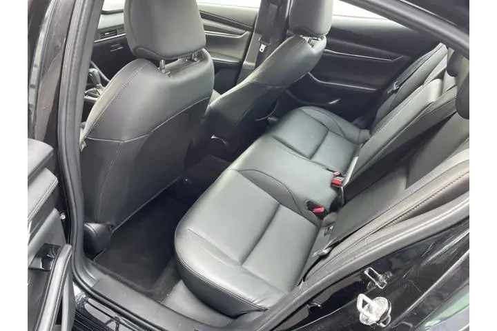 $21995 : Mazda Mazda3 Sedan 2023 2.5 image 9