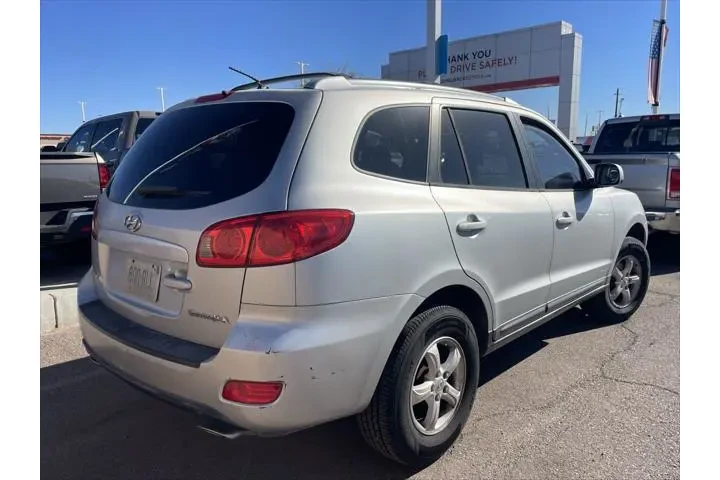 $3897 : Hyundai SANTA FE 2007 GLS 4d image 4