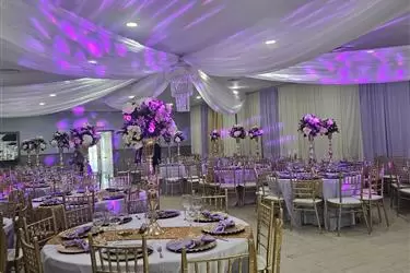 Salon en southgate para 150 en Los Angeles