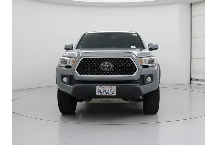 $31998 : Toyota Tacoma 2018 4x4 TRD O image 5